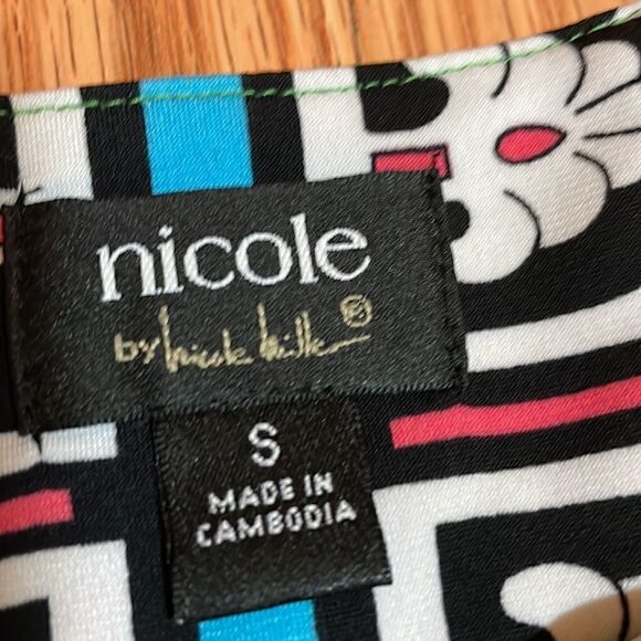 Nicole Miller Sleeveless Shift Dress, green geometric, size small - Picture 3 of 7